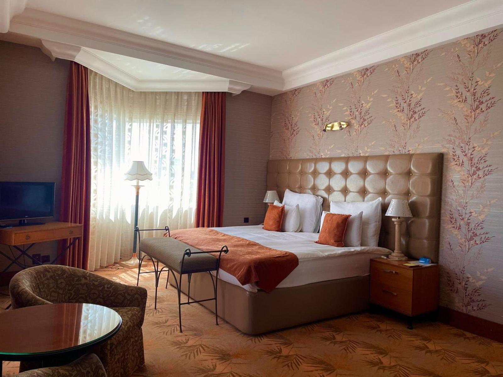 Grand Hotel Europe Baku Zewnętrze zdjęcie
