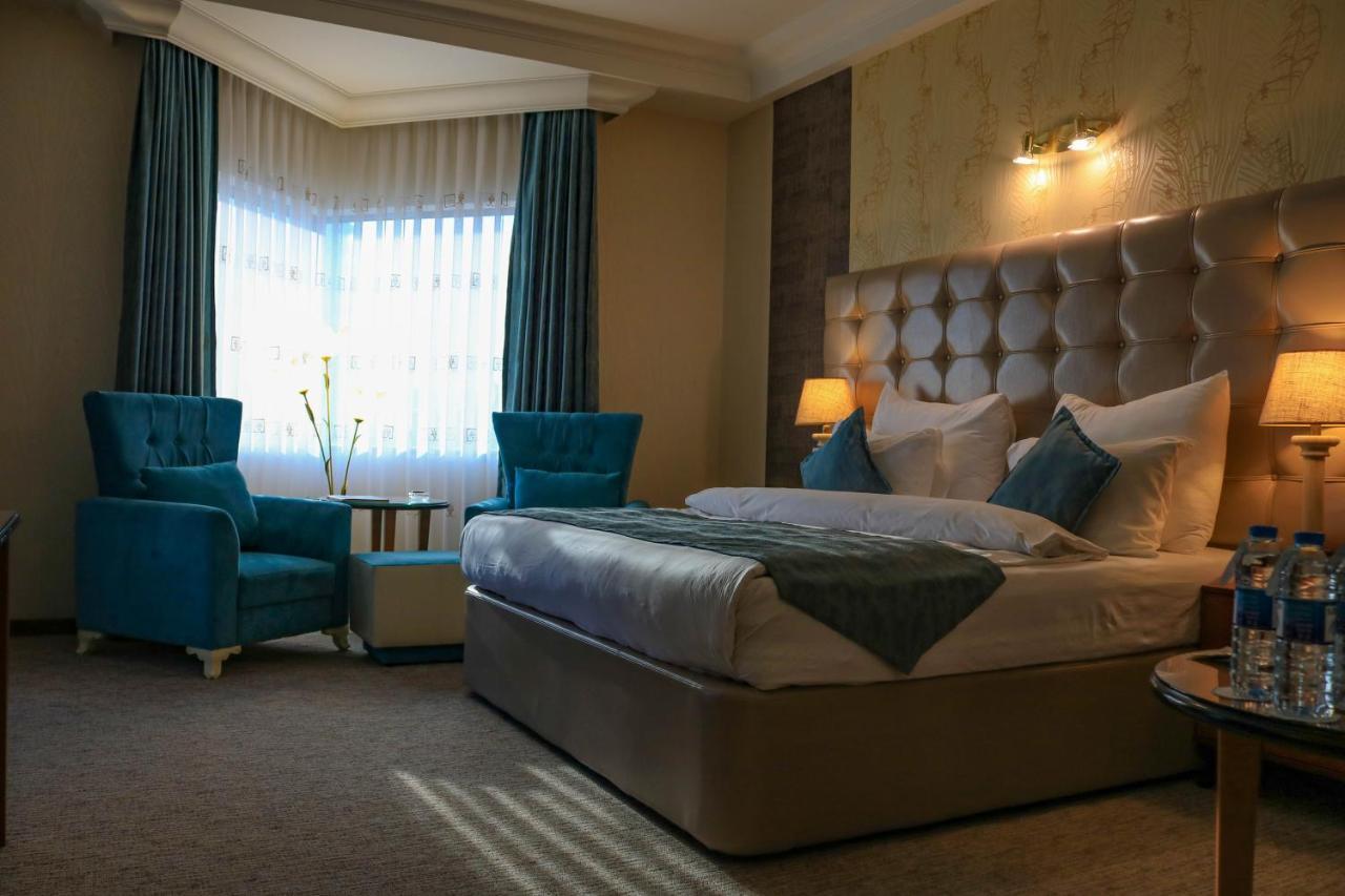 Grand Hotel Europe Baku Zewnętrze zdjęcie